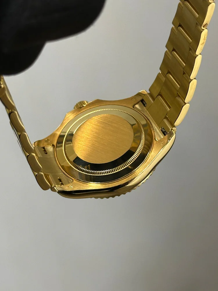 Rolex Yacht-Master 40 MOP